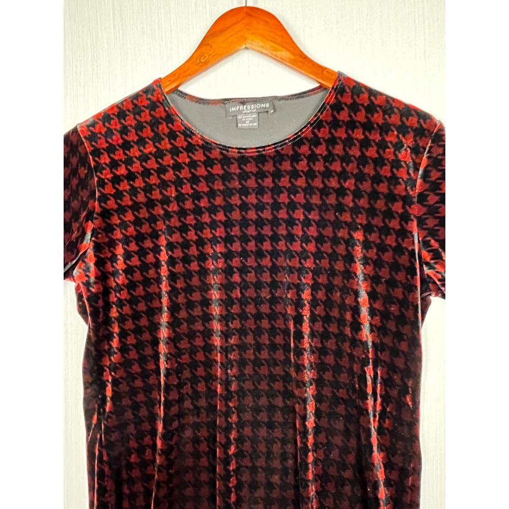 Velvet Top‎ Womens M Impression Red Black Houndstooth Short Sleeve Goth